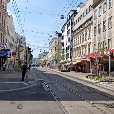 Appartamento Pia'S Gardenview Vienna Esterno foto